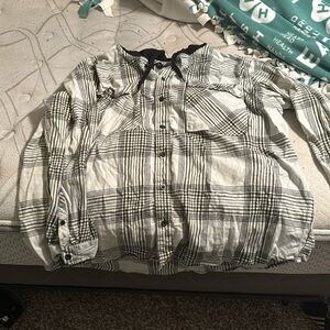 Oversized flannel long sleeved shirt